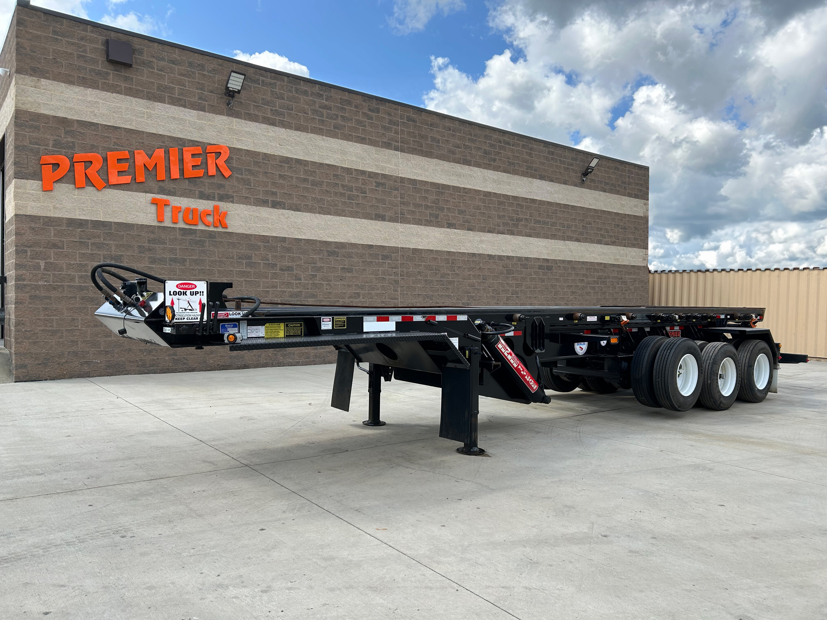 Single Container Roll Off Trailers